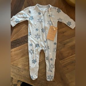 NWT- Kyte Baby newborn footsie